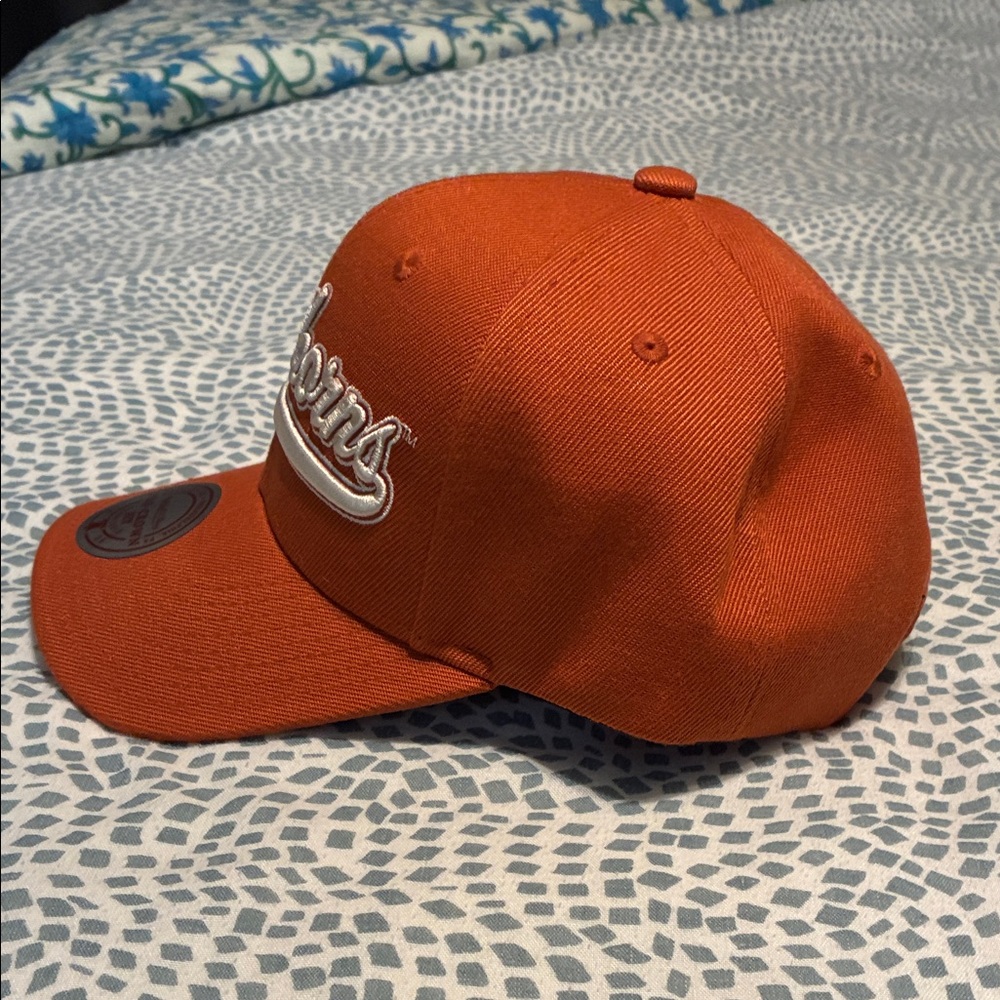 Texas Longhorns Script Mitchell & Ness Cap - Burnt Orange & White - Picture 4 of 7